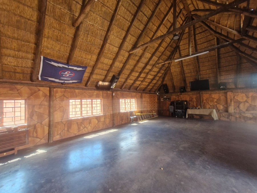 10 Bedroom Property for Sale in Kathu Northern Cape